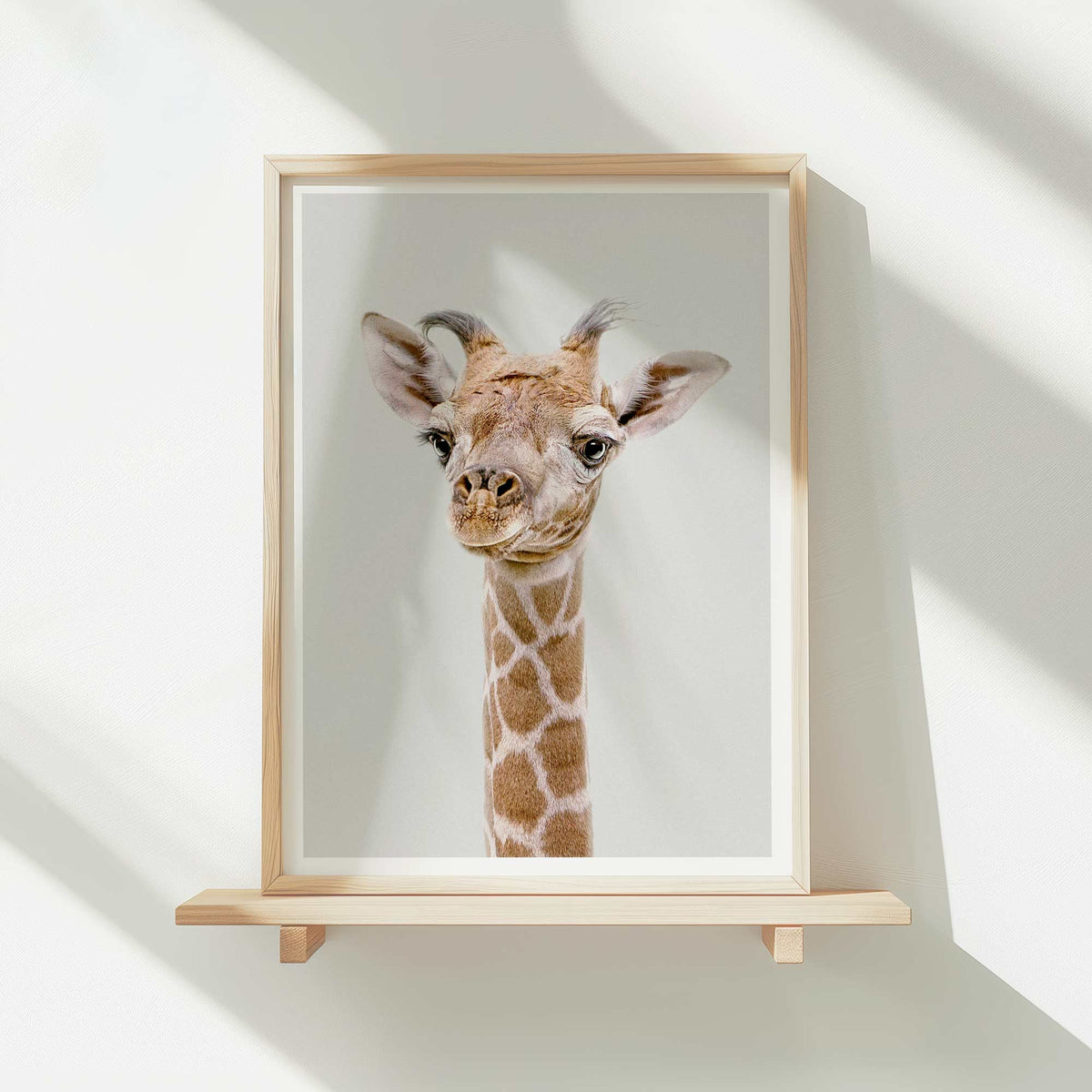Giraffe - Nursery Animal Print